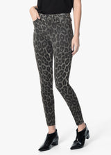 GREY LEOPARD