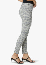 MID RISE UTILITY SKINNY ANKLE - SOFT GREY CAMO