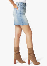 THE HIGH RISE MINI SKIRT - CLOSE CALL
